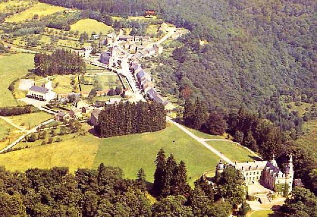 Mirwart vue aerienne